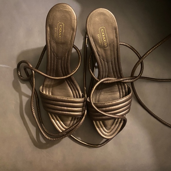 Coach Wrap Arounds - Picture 6 of 11